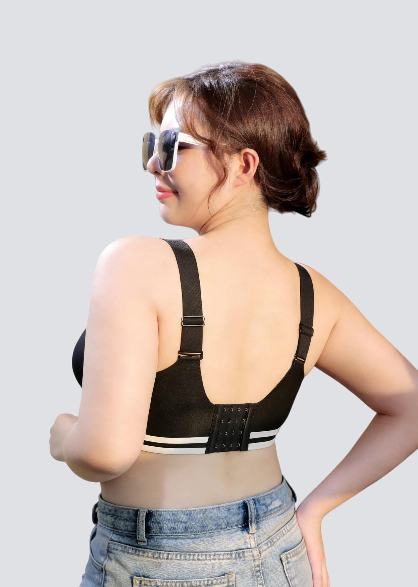 Plus Size Seamless High-Support Sports Bra with Full Coverage