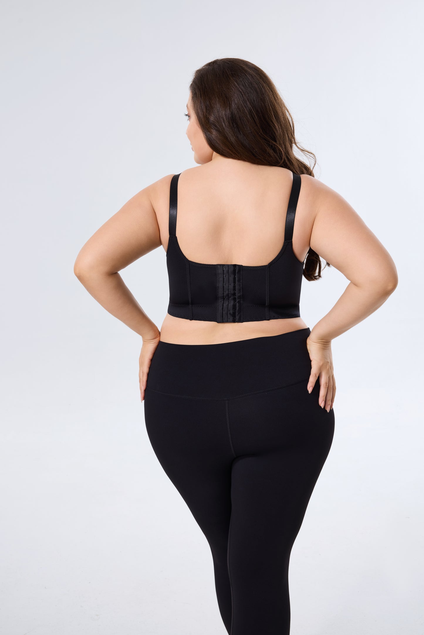 Plus Size Wireless Shaping Bra with Smooth Lift