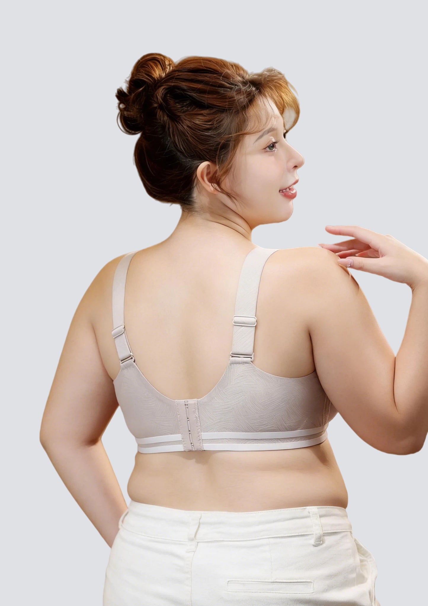 Plus Size Seamless High-Support Sports Bra with Full Coverage