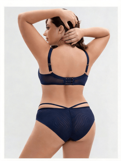 Elegant Plus-Size Lace Bra set for Natural Shape & Support