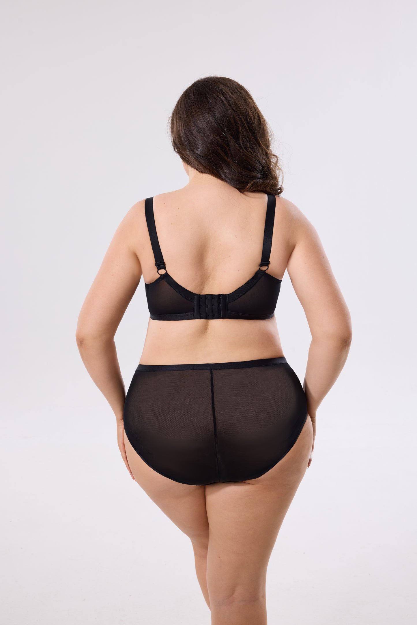 breathable embroidered lace bra set with support