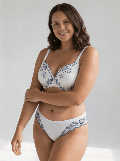 Plus Size Lace Printed Bra, Underwire Support & Minimizer Effect for Women