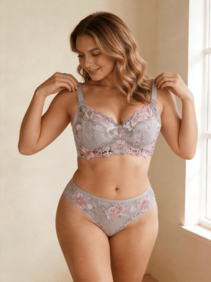 Plus Size Thin Cup Wireless & Full Coverage Minimizer Bra for Women