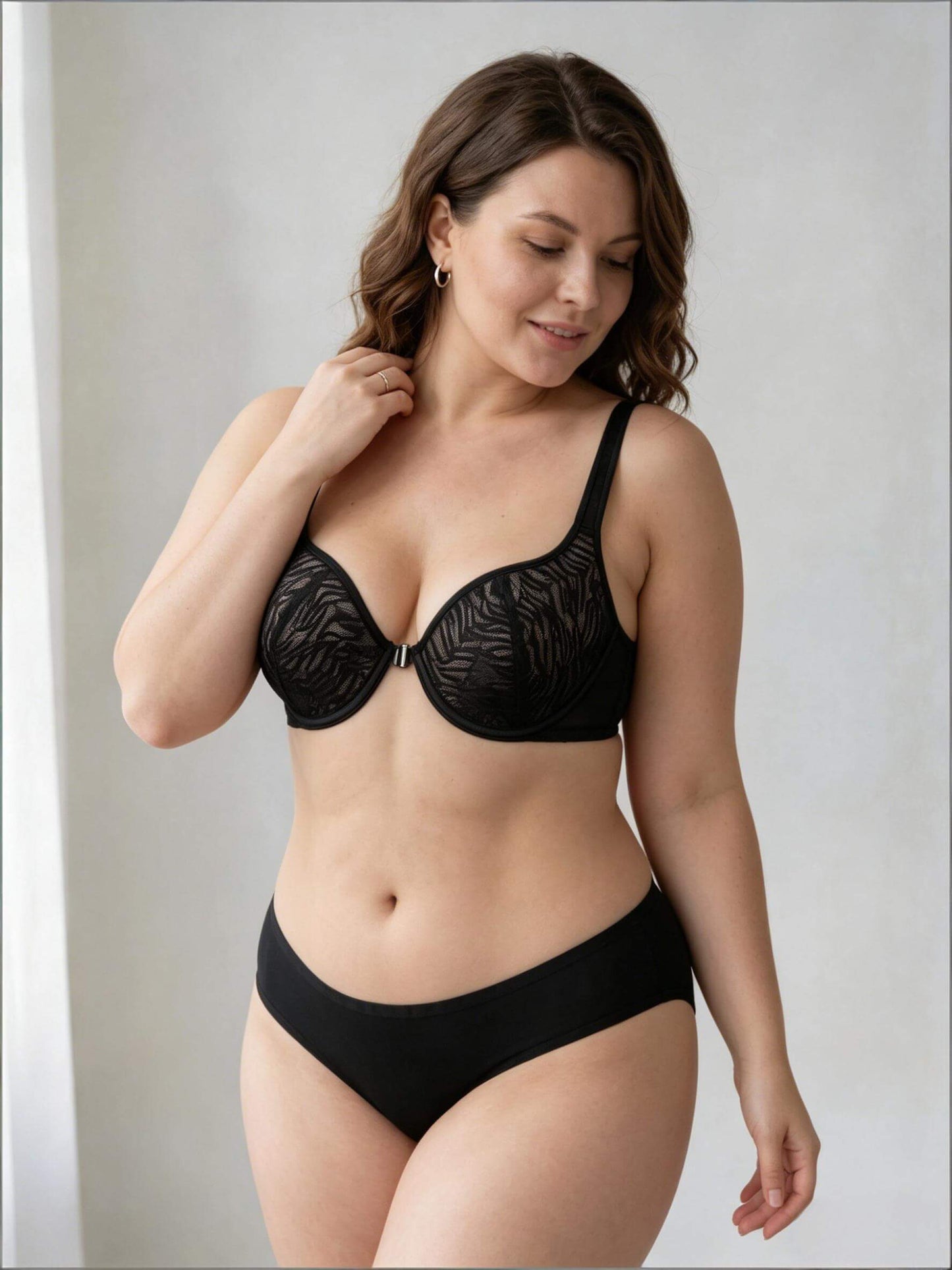 Plus Size Front Closure Elegant Printed Style Intimate with Underwire Support