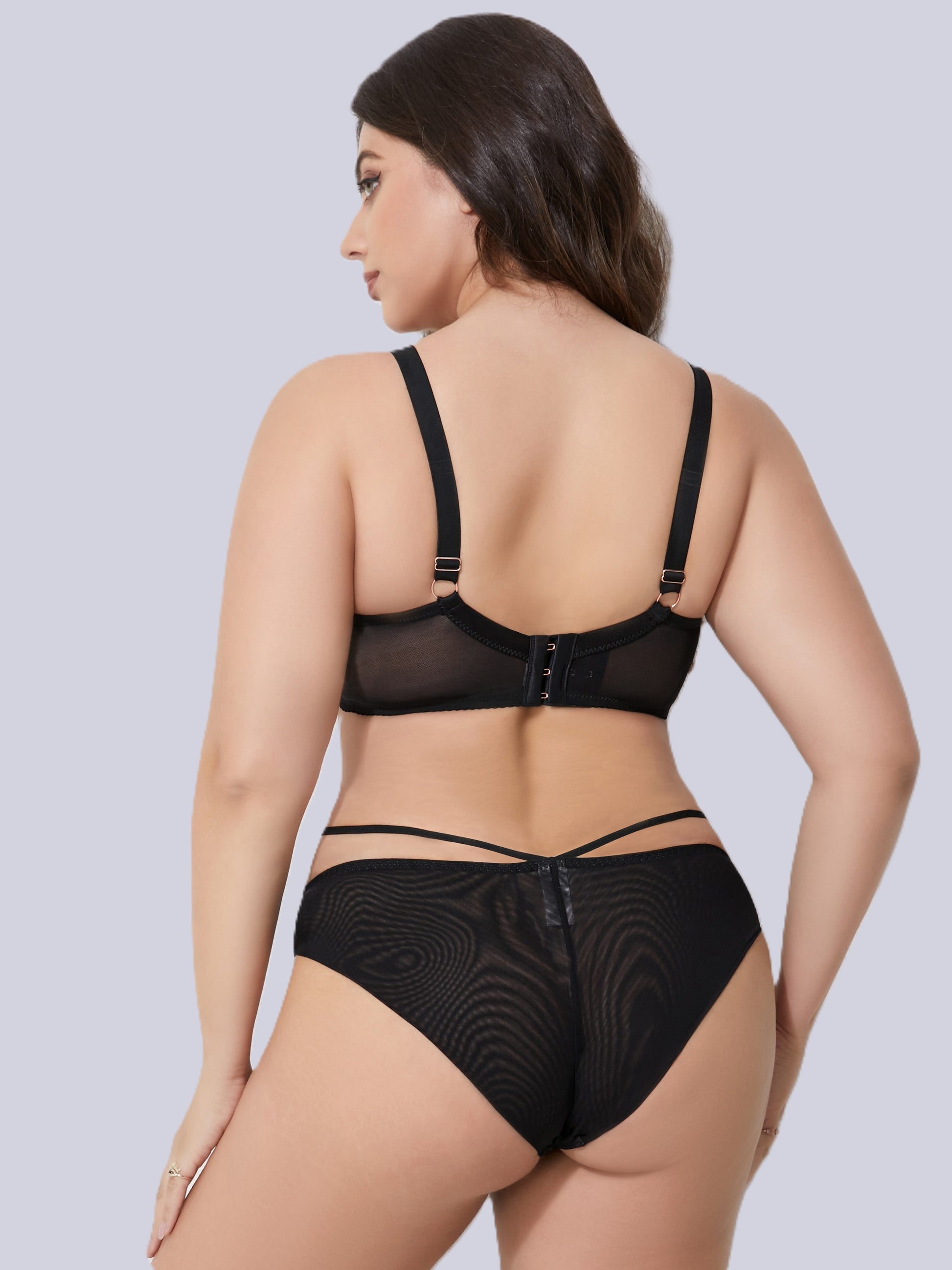 strategic side support prevents spreading, ensuring all-day security and elegant proportions.