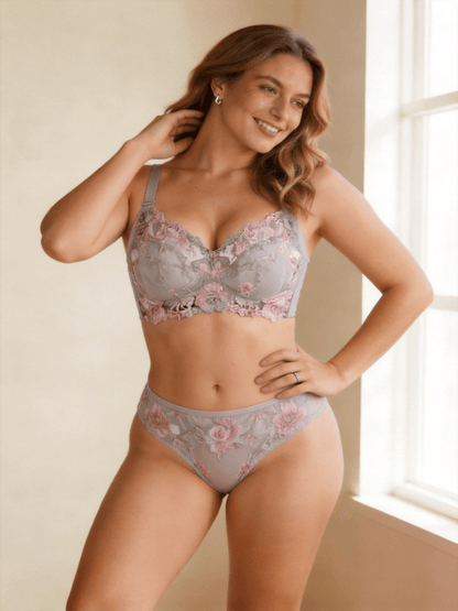 Plus Size Thin Cup Wireless & Full Coverage Minimizer Bra for Women