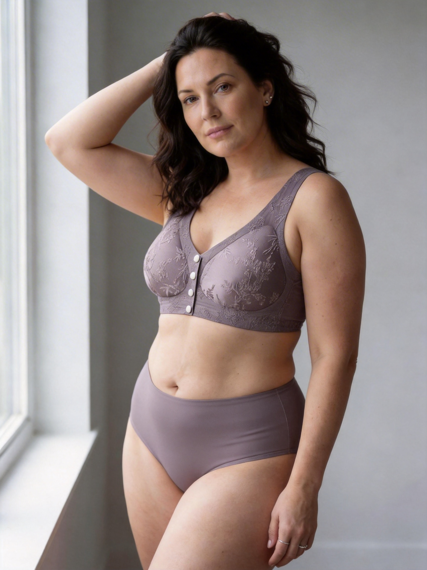 Embossed Front Closure Seamless Push Up Bra for Middle Aged & Elderly Women