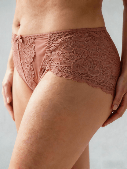Plus Size Elegant Style Panties for Women, Mid Waist & Seamless Briefs