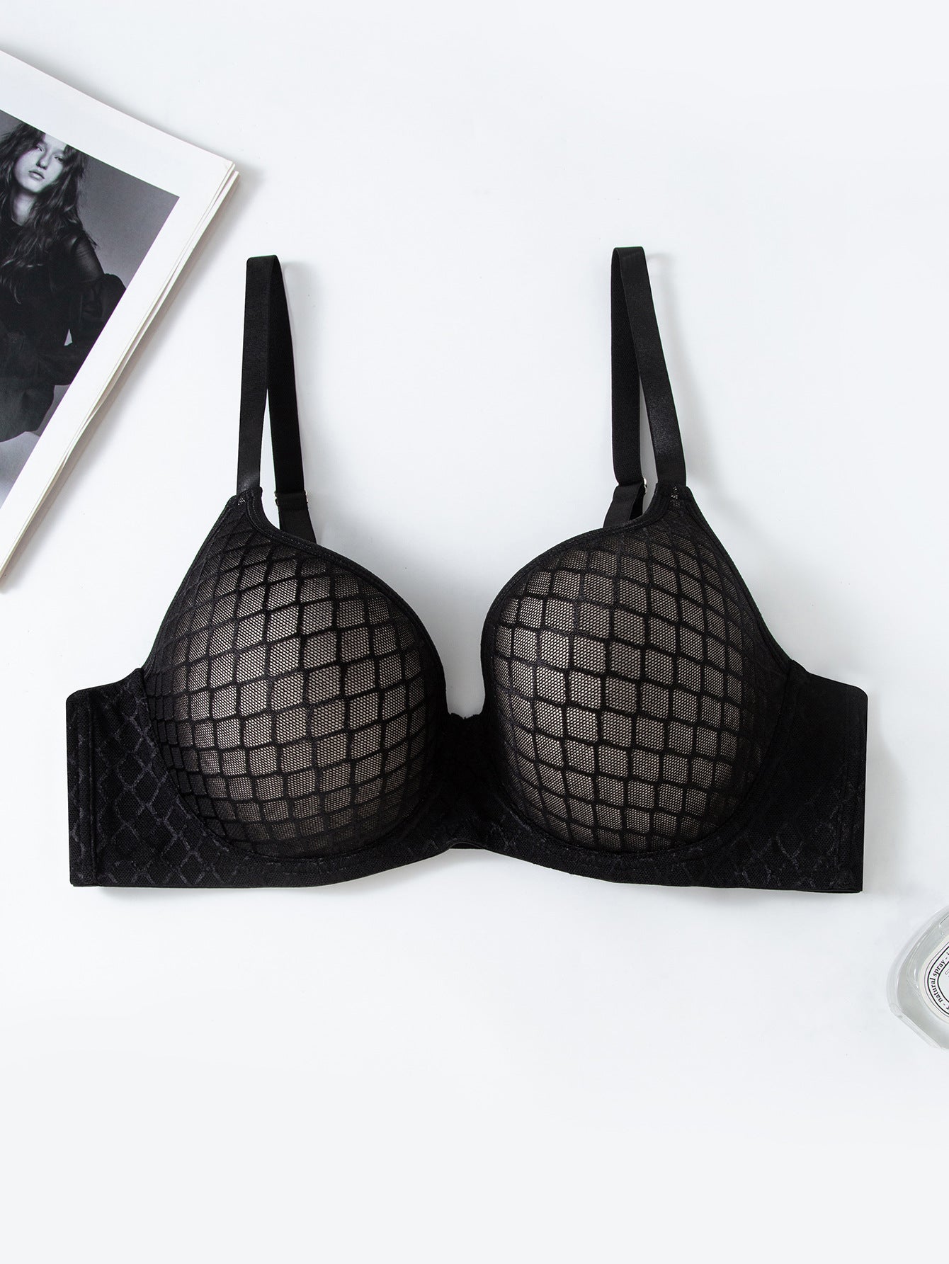 D-G Cup Plus Size Glossy Net Like Underwire Push Up Bra