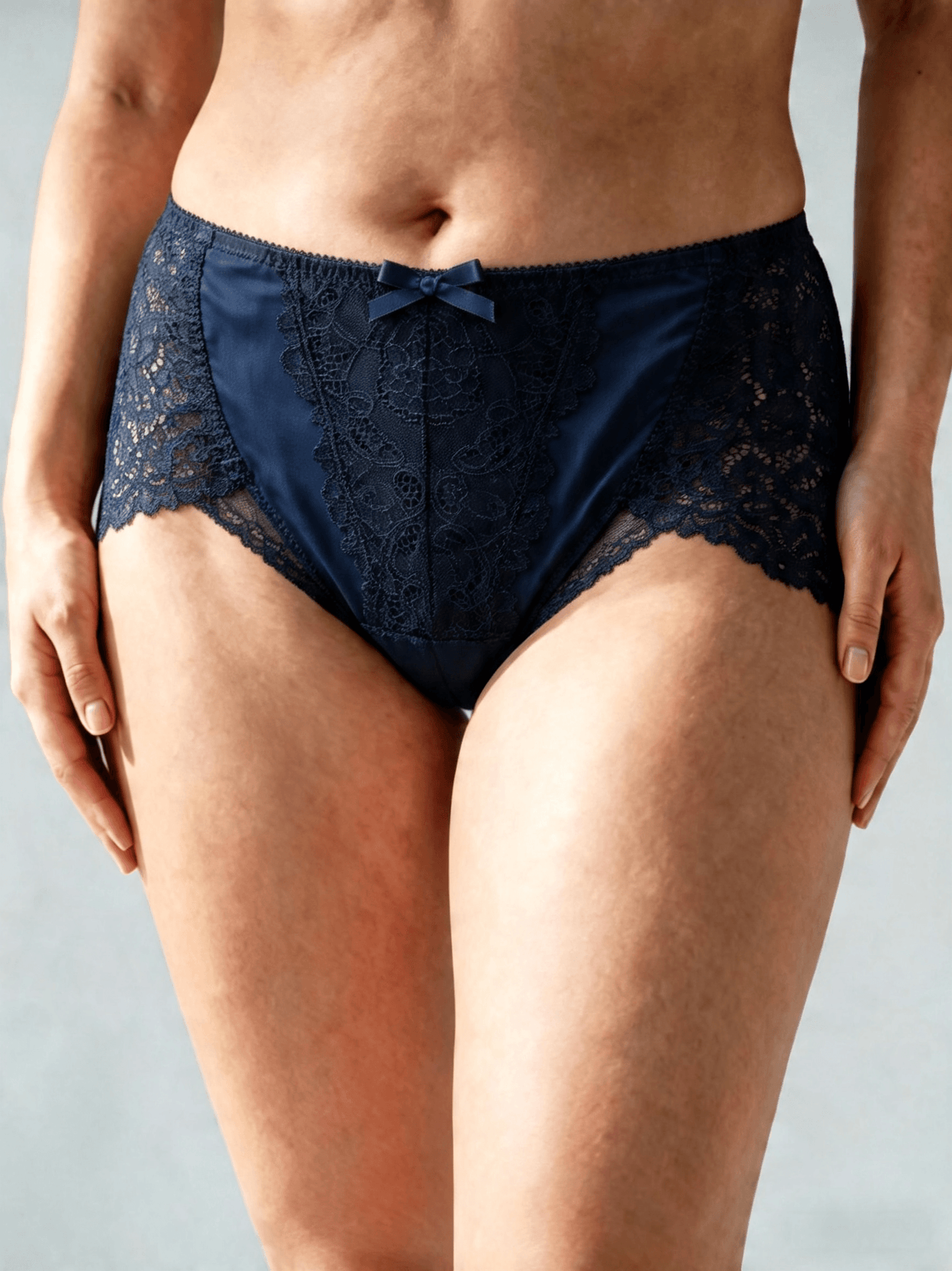 Plus Size Elegant Style Panties for Women, Mid Waist & Seamless Briefs
