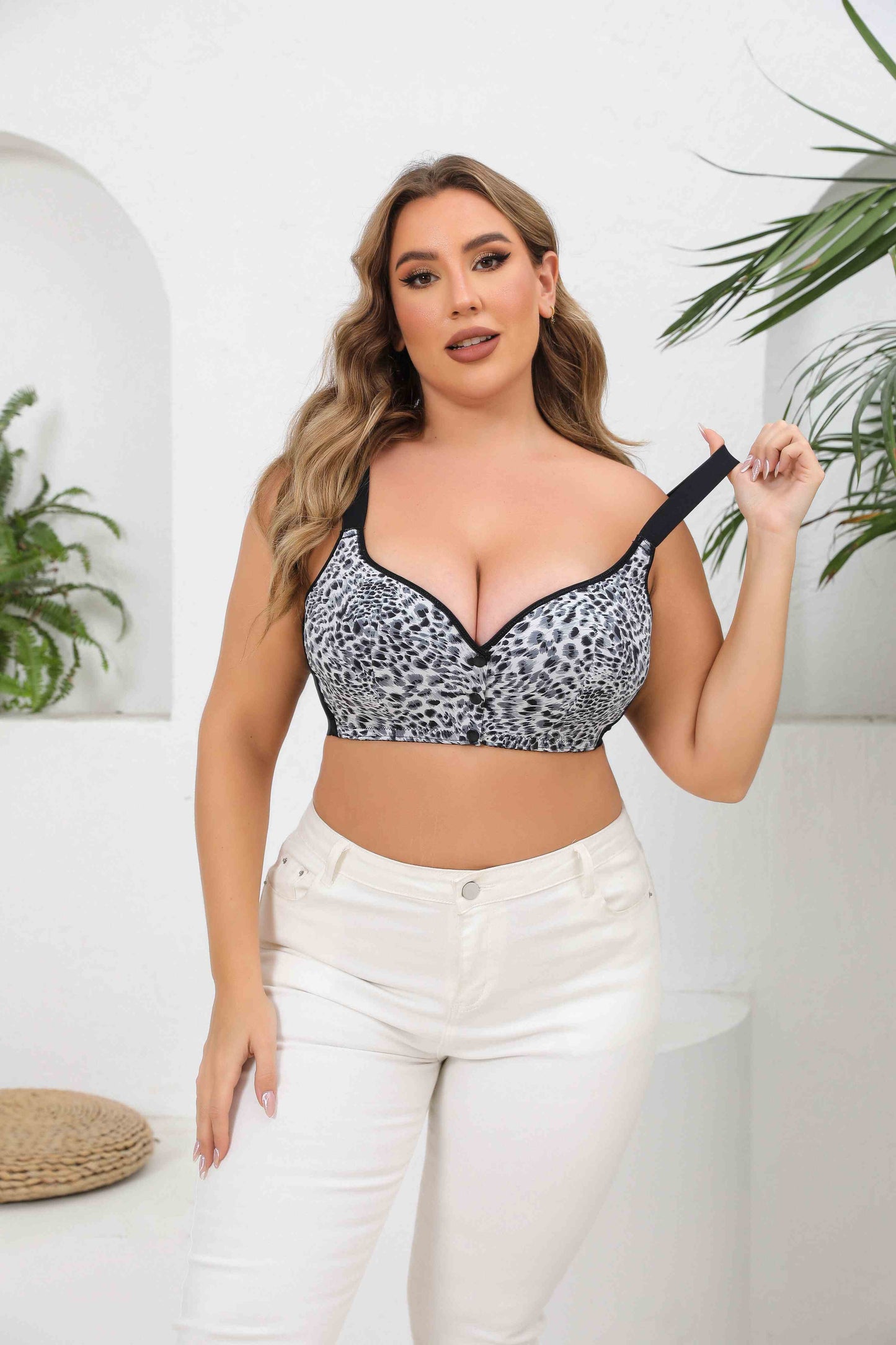 front closure leopard print bra offering smooth support and comfort