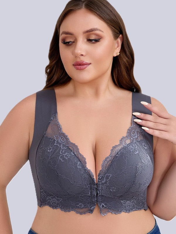 back smoothing women’s bra, plus size design with gentle breast gathering effect.