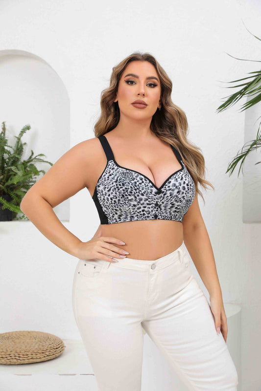 leopard print seamless bra with front closure and supportive fit