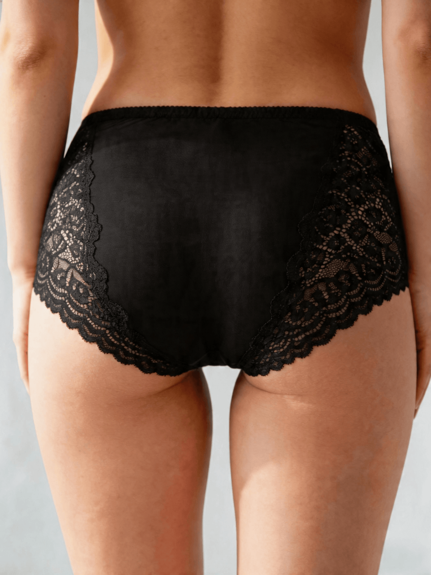 Plus Size Elegant Style Panties for Women, Mid Waist & Seamless Briefs