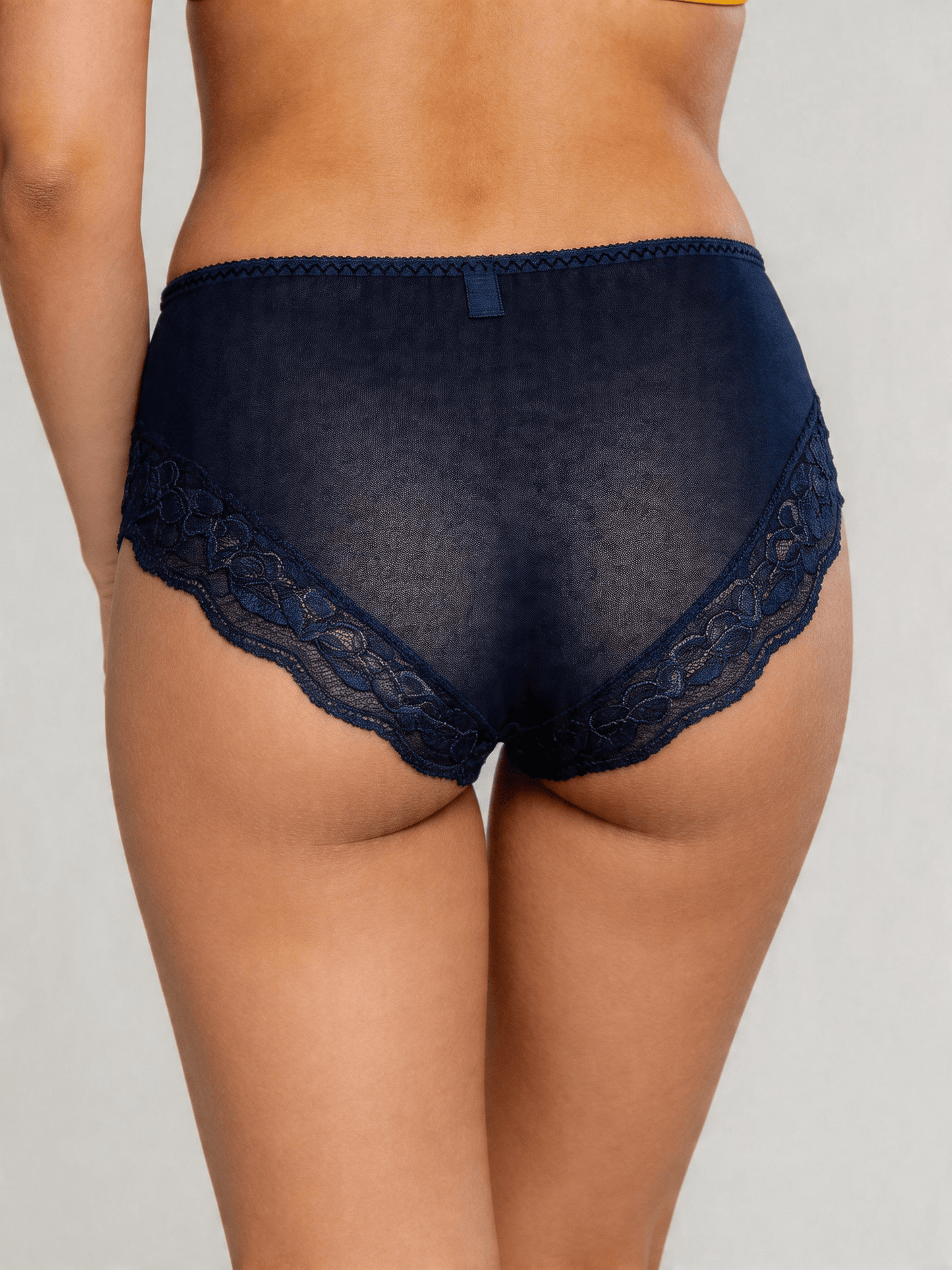 Plus Size High Waist Panties, Seamless & Breathable Underwear