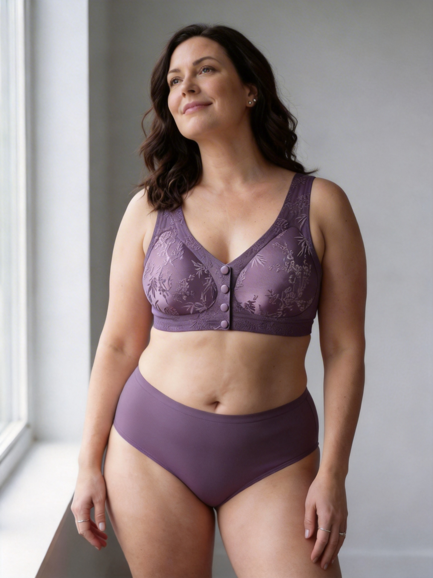 Embossed Front Closure Seamless Push Up Bra for Middle Aged & Elderly Women