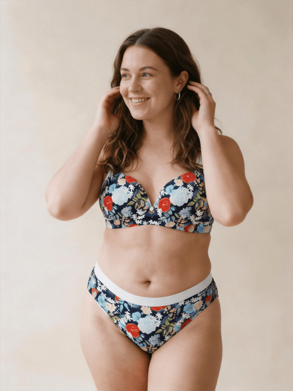 Seamless Plus Size Bra with Floral Print for Curvy Women