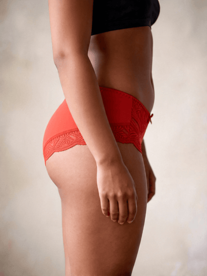 Plus Size Breathable Moisture Seamless Mid-Rise Thin Briefs for Curvy Ladies