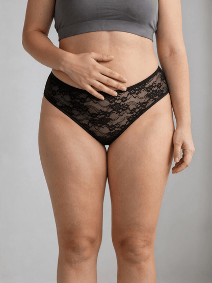 Plus Size Women's Panties With Breathable Hollow Out Net-Like Seamless Briefs