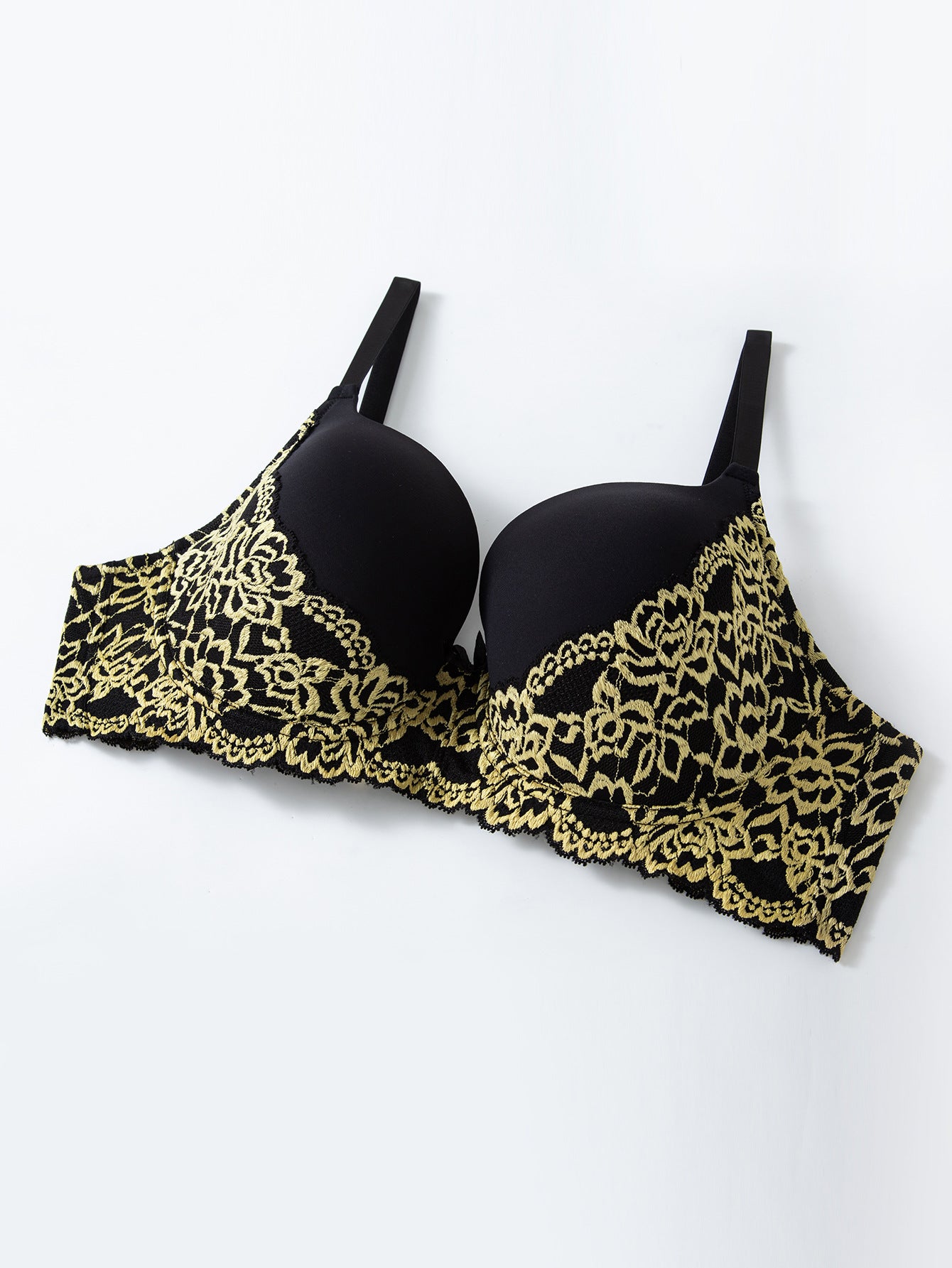 D-G Cups Plus Size Underwire Push Up Lace Bra, Back Smoothing & Minimizer