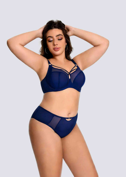 shaping mesh underwire bra set that lifts and enhances full bust curves